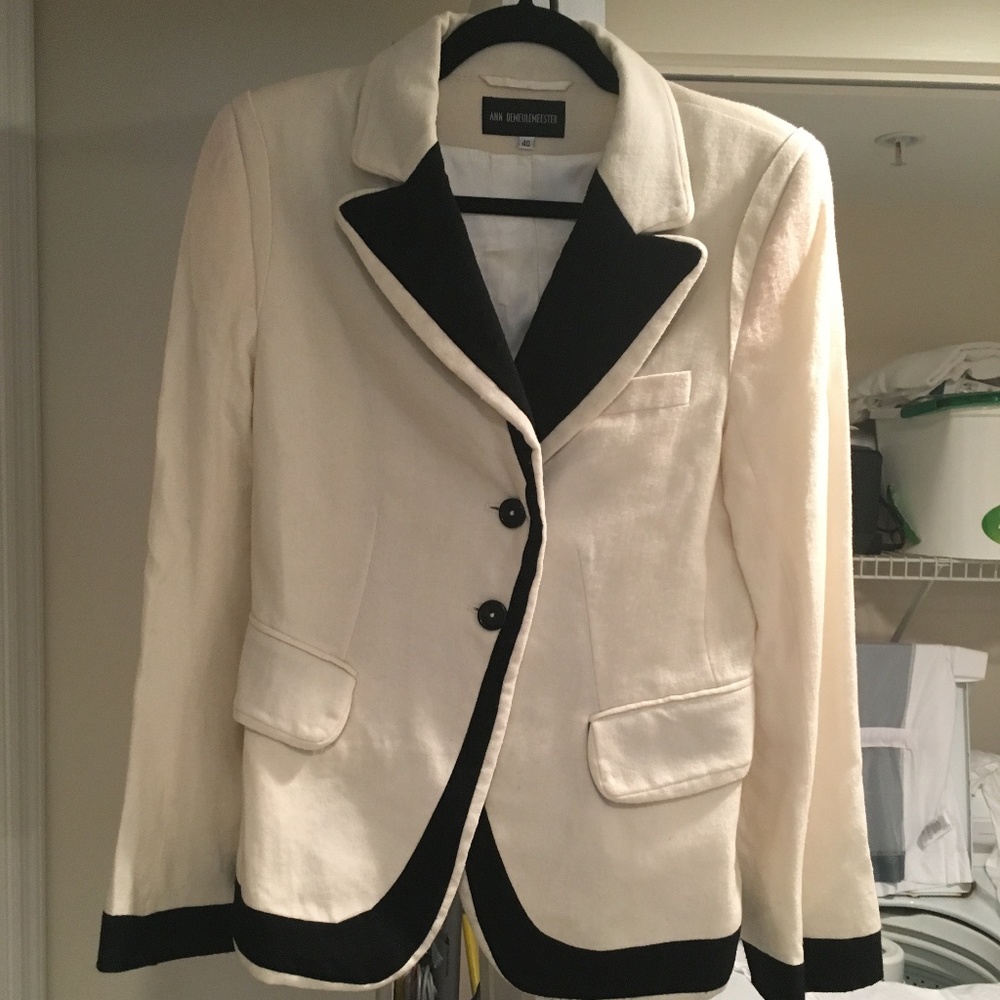 Virgin Wool Blazer